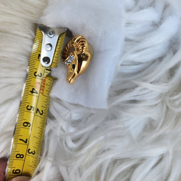 KJL vintage Rams head earrings‎ - Picture 4 of 5